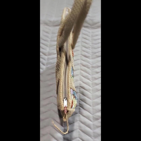 Vintage Woven Straw Raffia Purse Clutch Embroidered Flowers Handbag Boho - Picture 3 of 9